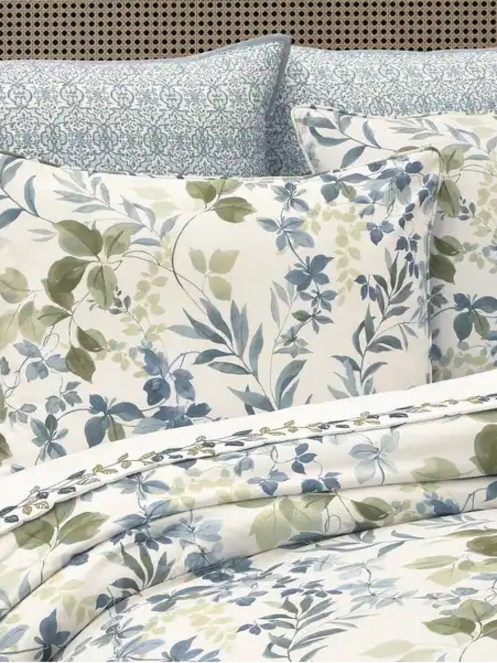 Royal Court Elwood 4-Piece Comforter Set sz Queen NEW - Picture 3 of 7